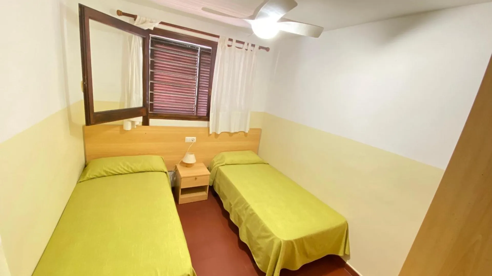 Apartaments Lamoga - Boabi Torredembarra 0*,  España