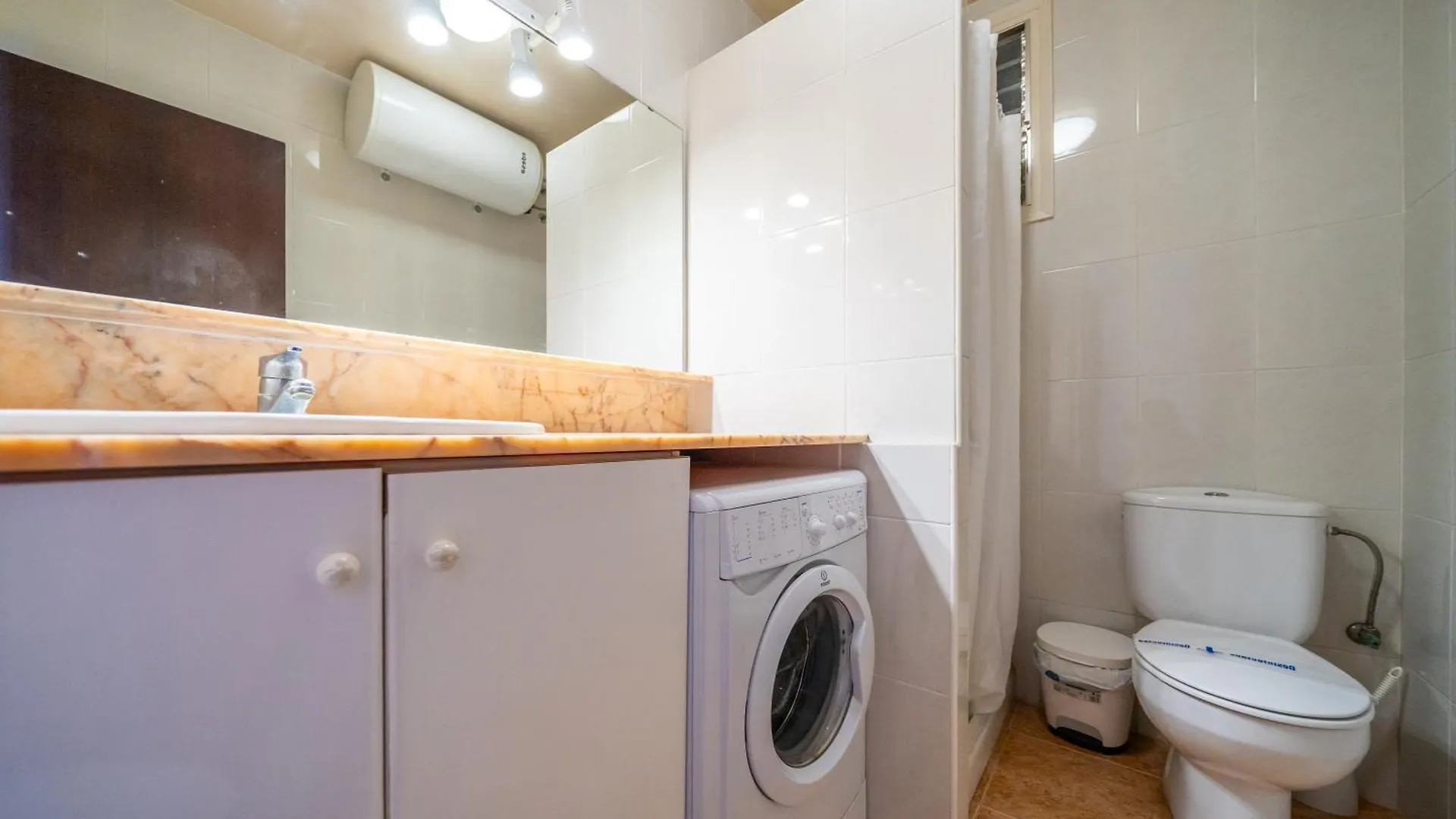 Apartaments Lamoga - Boabi Torredembarra 0*,  España